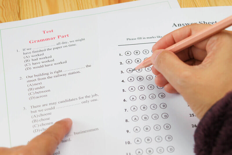 Qu'est-ce qu'un bon score au TOEFL iBT ? Guide 2025
